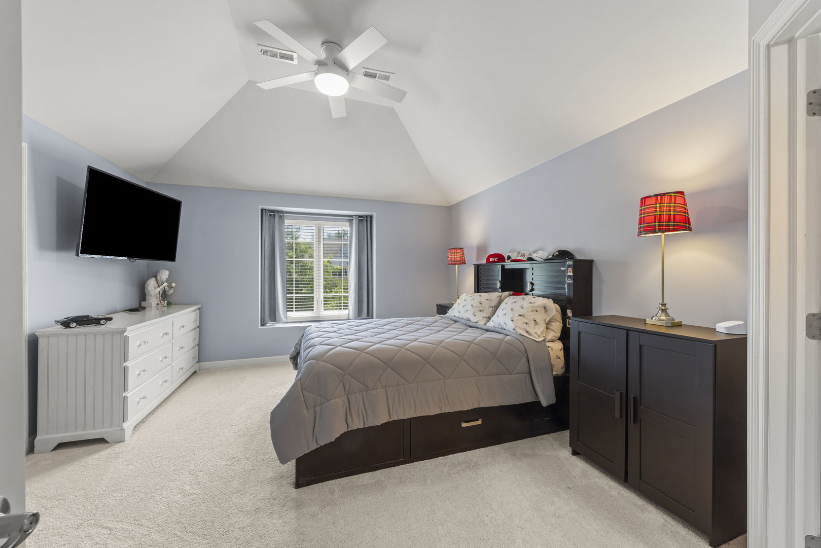 4544 Corktree Road Naperville, IL 60564 - Photo 28 of 68