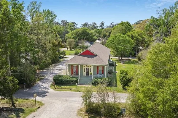 $780,000 | 71667 Leveson Street, Abita Springs, LA 70420