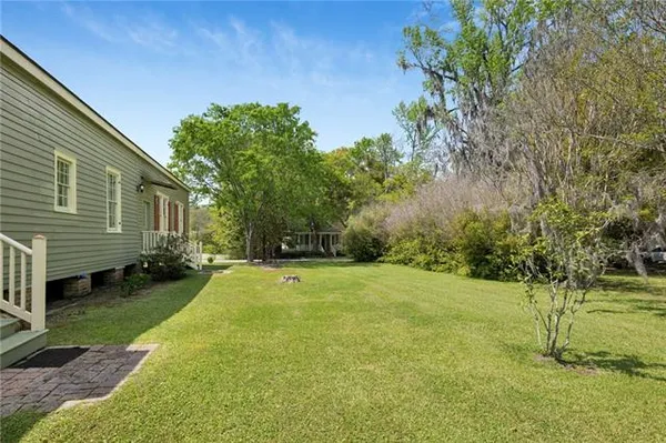 $780,000 | 71667 Leveson Street, Abita Springs, LA 70420