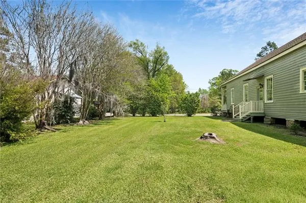 $780,000 | 71667 Leveson Street, Abita Springs, LA 70420