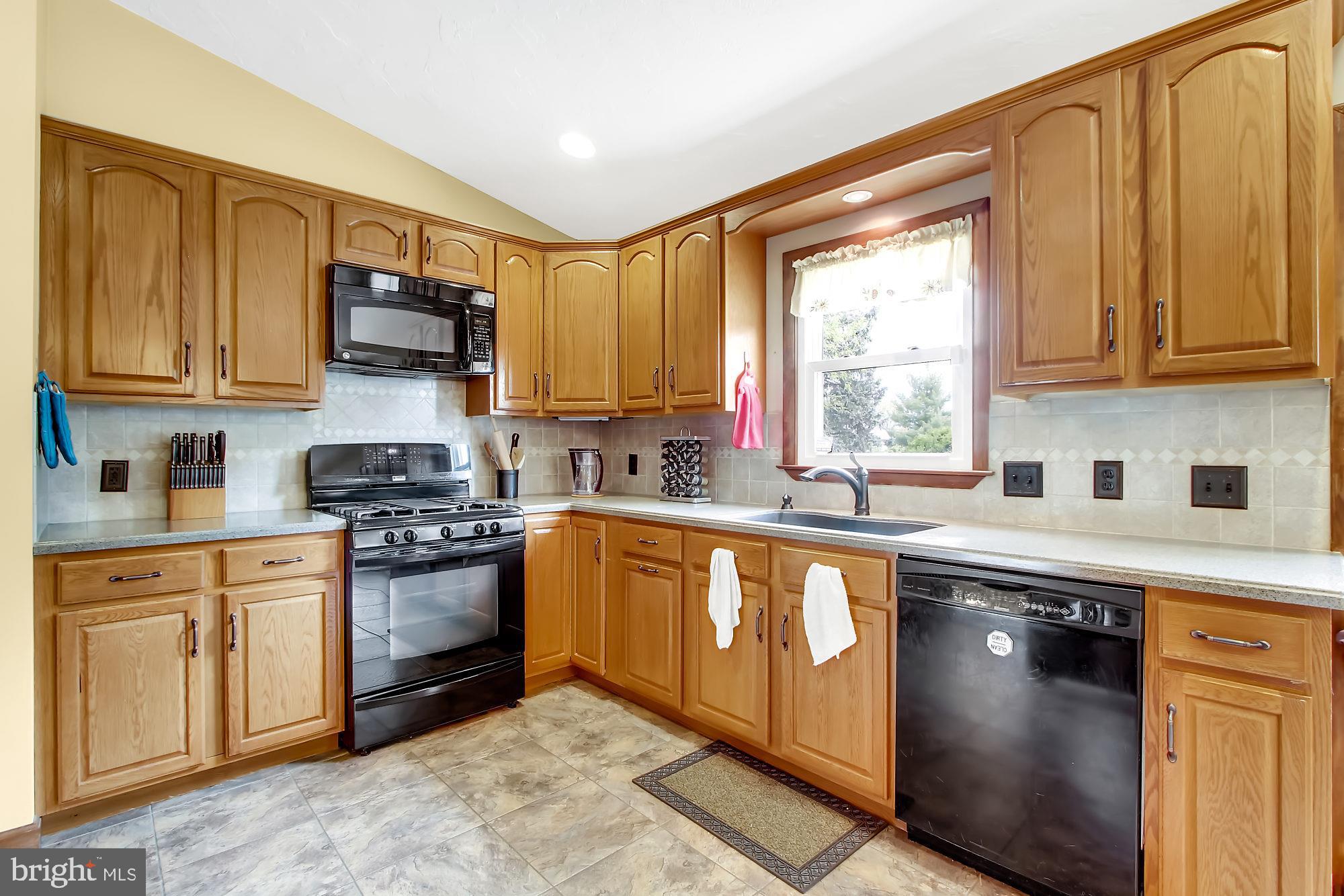 465 Clearview Road Hanover, PA 17331 - Photo 15 of 49 Gallery Image 15