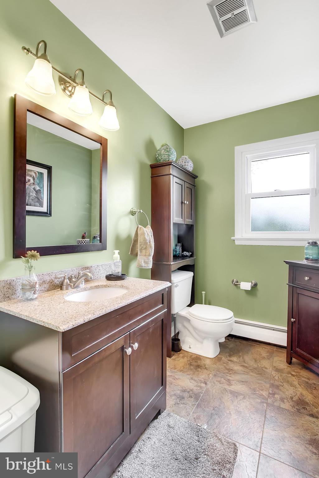 465 Clearview Road Hanover, PA 17331 - Photo 36 of 49 HALF BATH