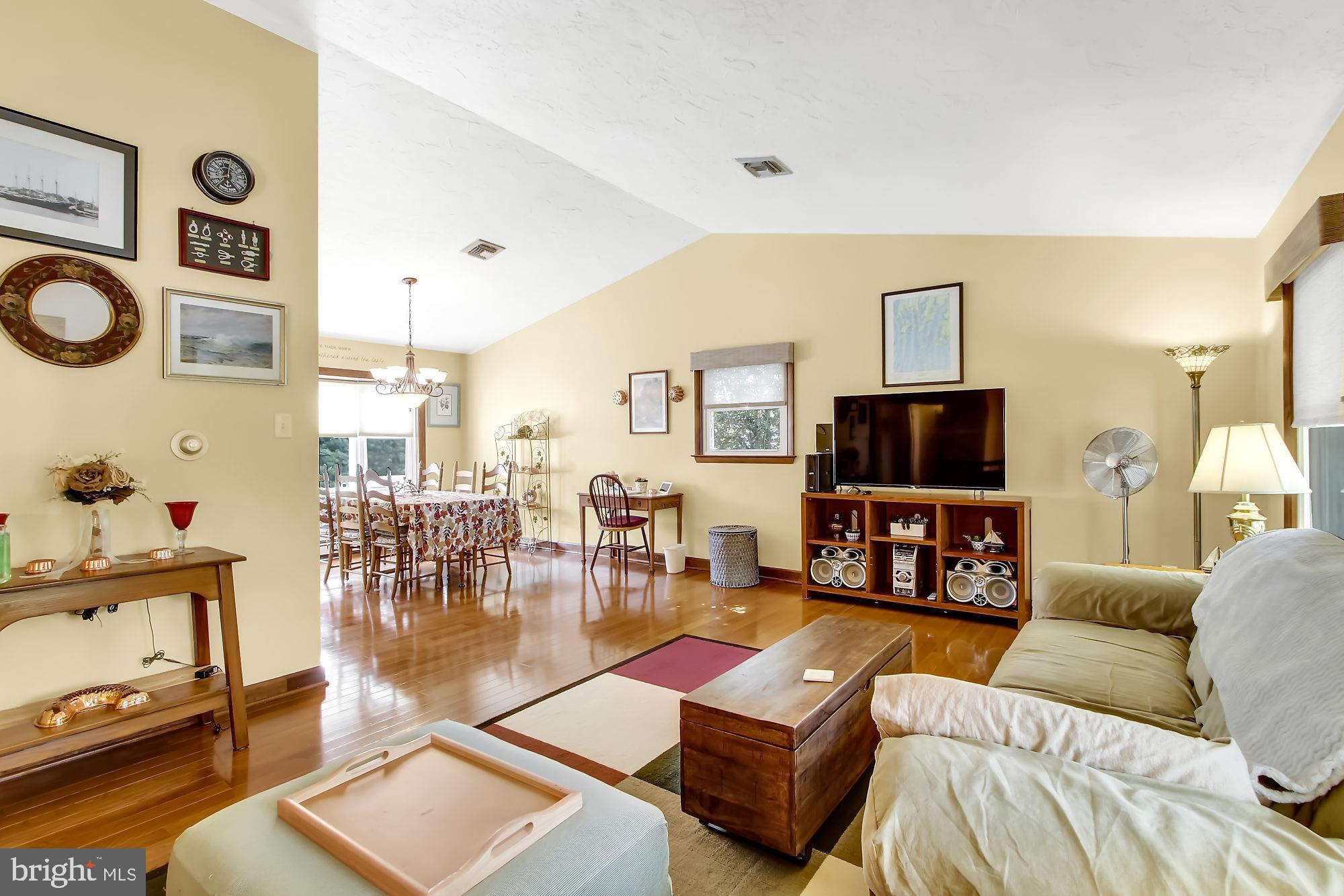 465 Clearview Road Hanover, PA 17331 - Photo 5 of 49 Gallery Image 5