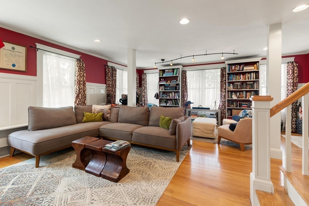 635 Adams Street Milton, MA 02186 - Photo 9 of 30