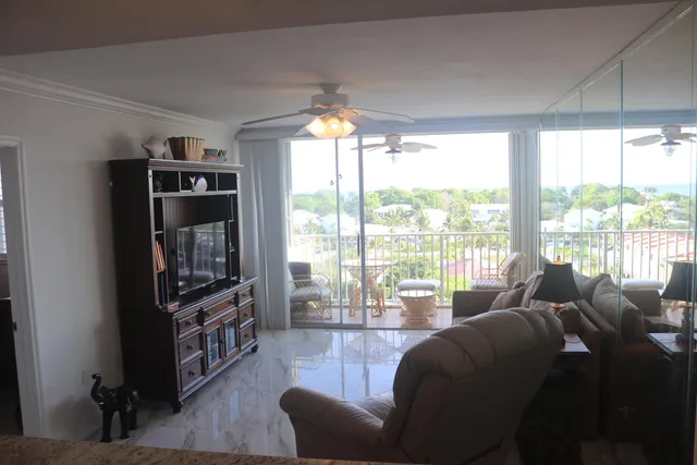 $729,000 | 88540 Overseas Highway, Unit 605, Tavernier, FL 33070