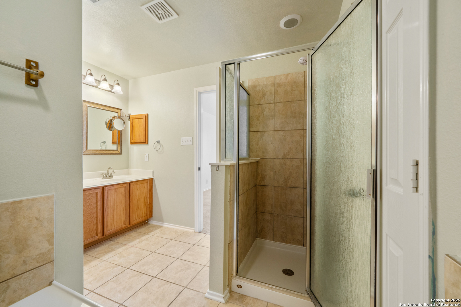 124 Rustic Trail Cibolo, TX 78108 - Photo 21 of 31 Gallery Image 21