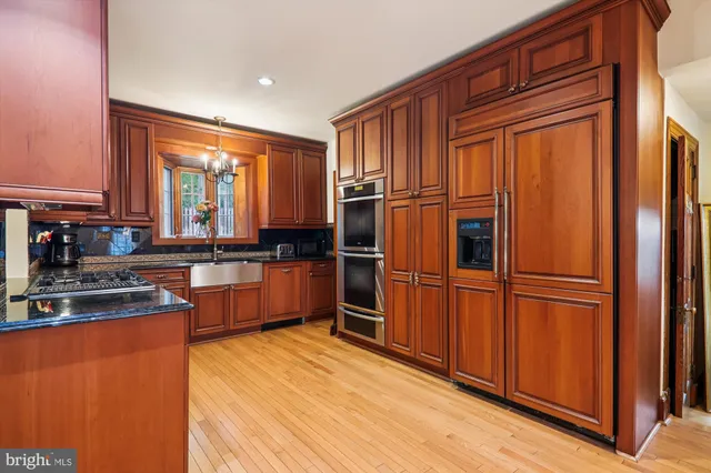 $1,299,999 | 3195 Westover Drive Southeast, Washington, DC 20020