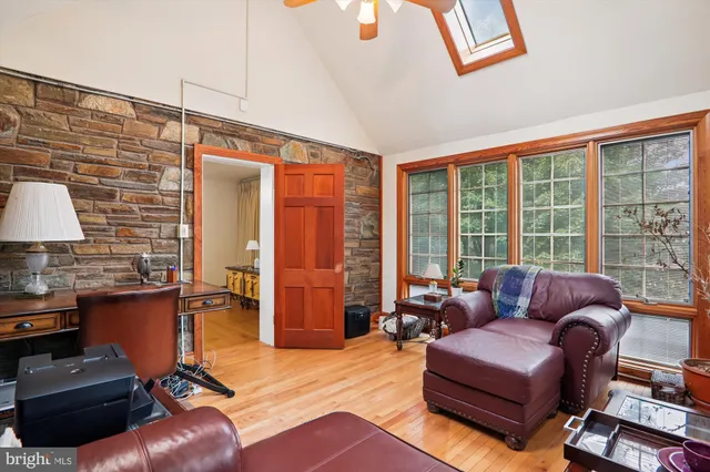 $1,299,999 | 3195 Westover Drive Southeast, Washington, DC 20020