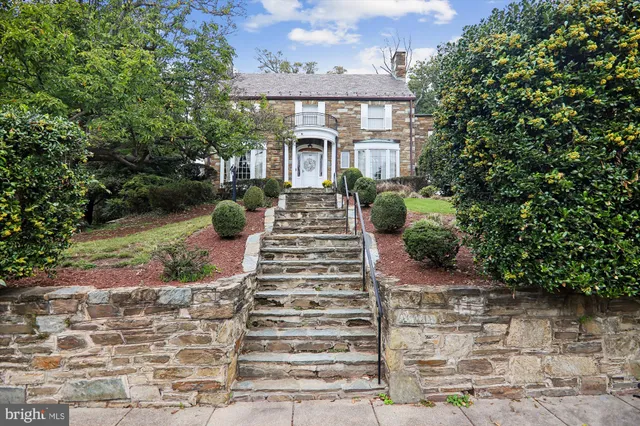 $1,299,999 | 3195 Westover Drive Southeast, Washington, DC 20020