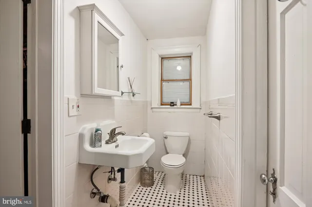 $1,299,999 | 3195 Westover Drive Southeast, Washington, DC 20020