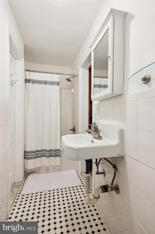 $1,299,999 | 3195 Westover Drive Southeast, Washington, DC 20020