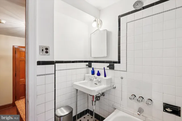 $1,299,999 | 3195 Westover Drive Southeast, Washington, DC 20020