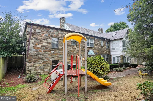 $1,299,999 | 3195 Westover Drive Southeast, Washington, DC 20020