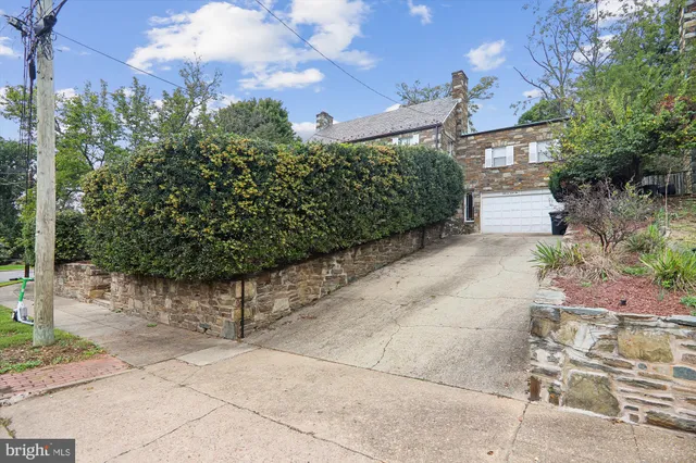 $1,299,999 | 3195 Westover Drive Southeast, Washington, DC 20020