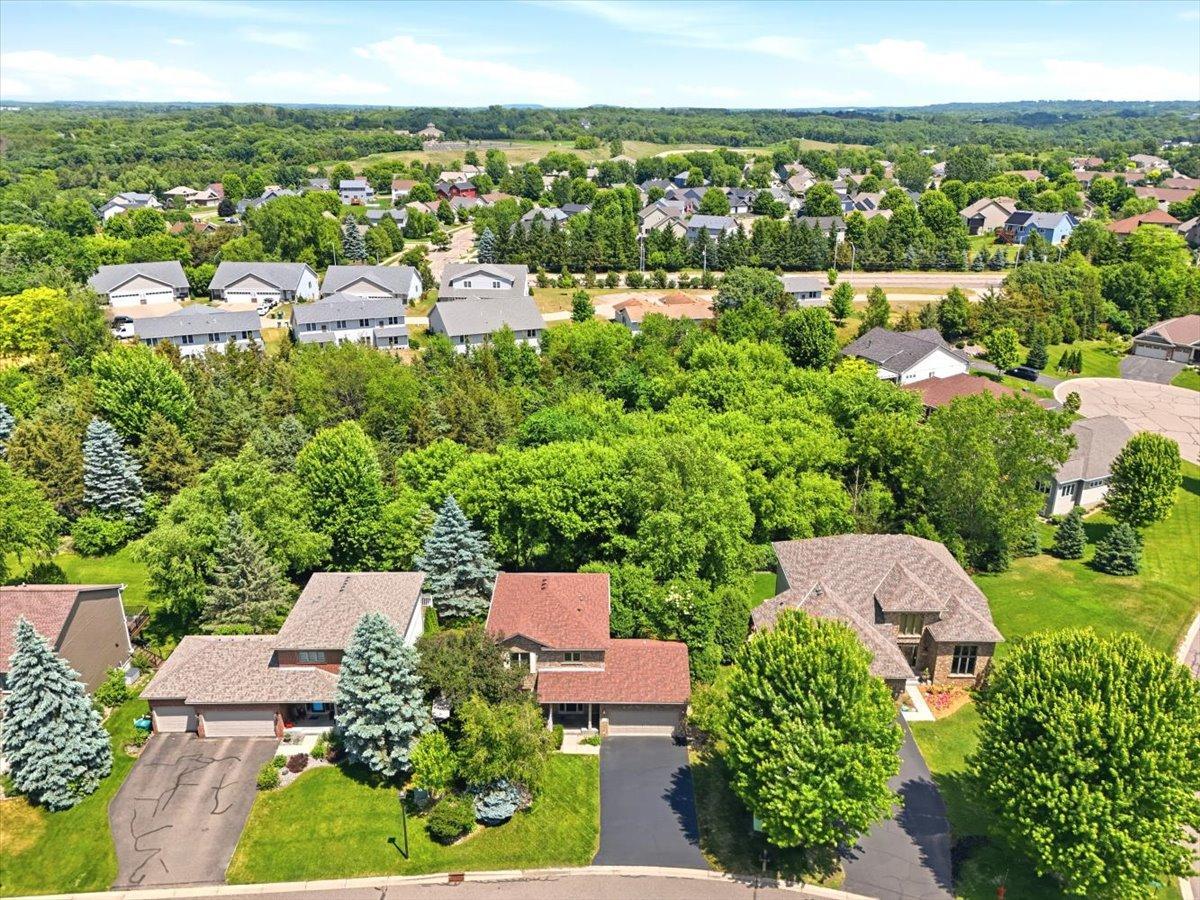 13 Cliff Ridge Court Hudson, WI 54016 - Photo 32 of 37