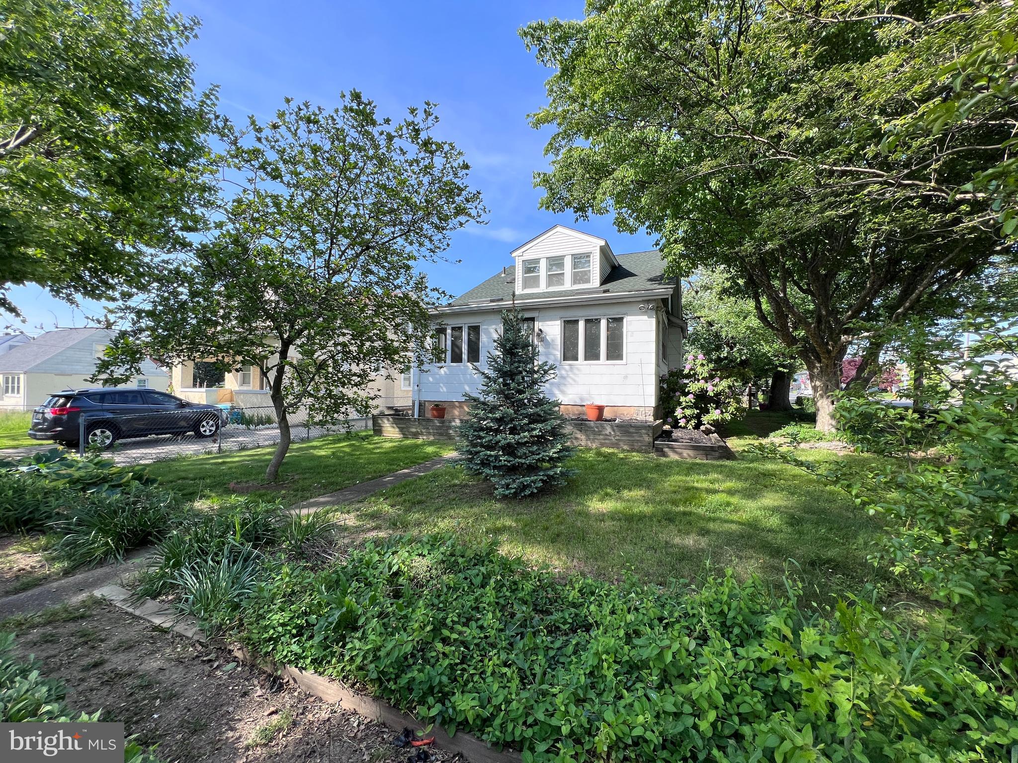 1633 Rhawn Street Philadelphia, PA 19111 - Photo 1 of 53 Gallery Image 1