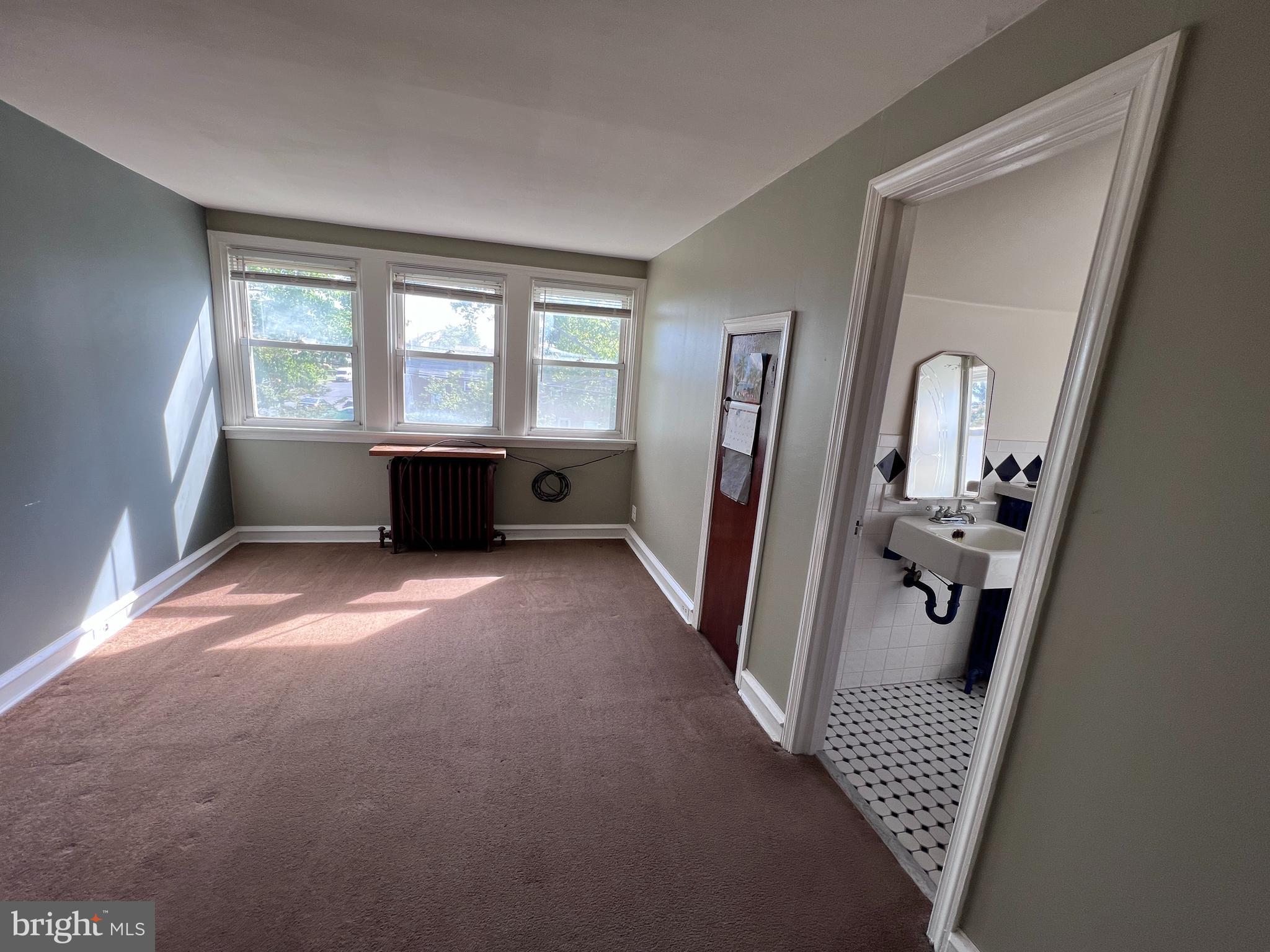 1633 Rhawn Street Philadelphia, PA 19111 - Photo 27 of 53 Gallery Image 27