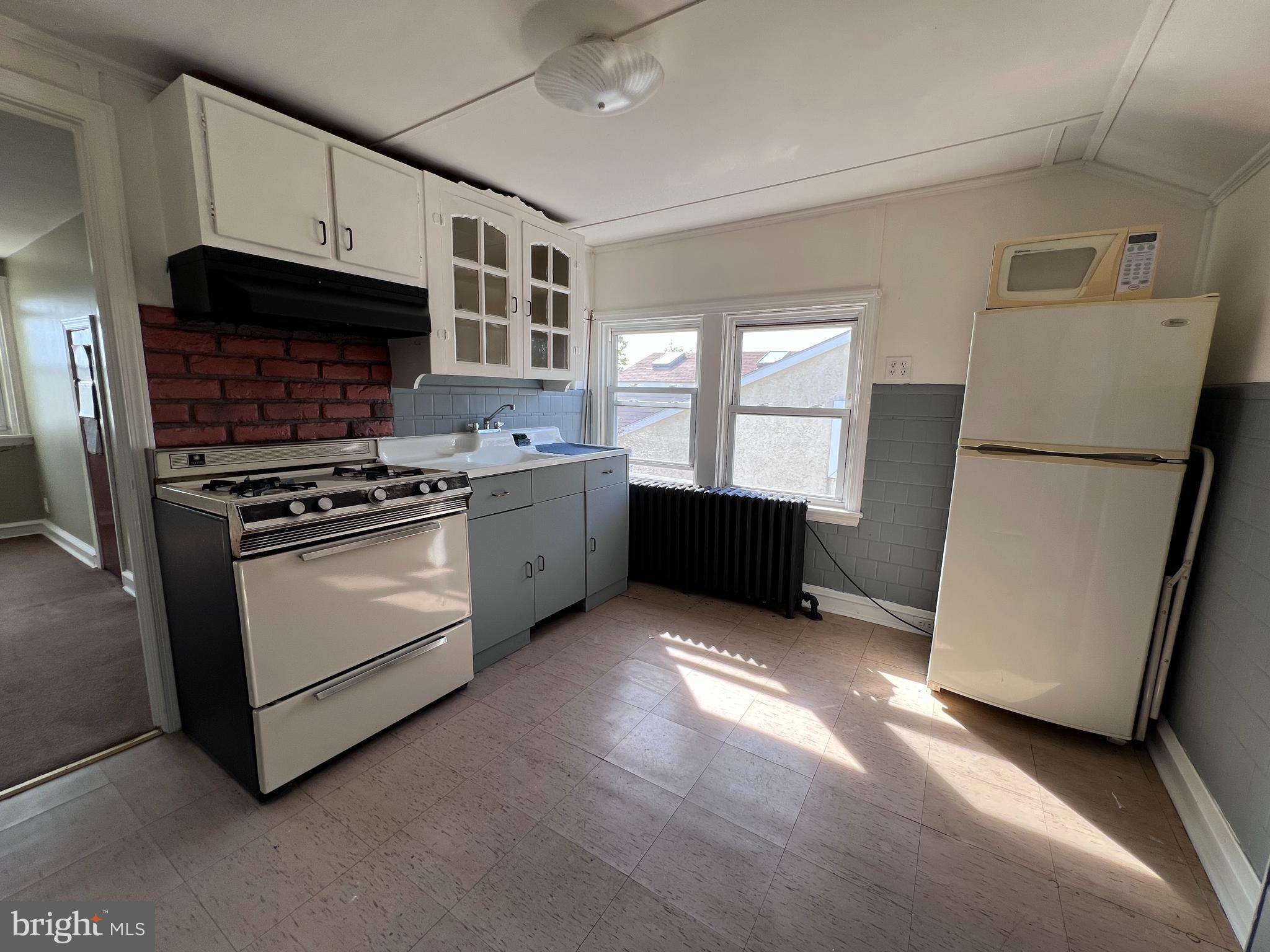 1633 Rhawn Street Philadelphia, PA 19111 - Photo 30 of 53 Gallery Image 30