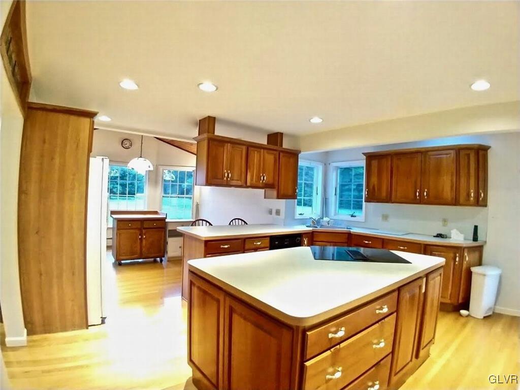 286 Pump House Road Weatherly, PA 18255 - Photo 10 of 42 Gallery Image 10
