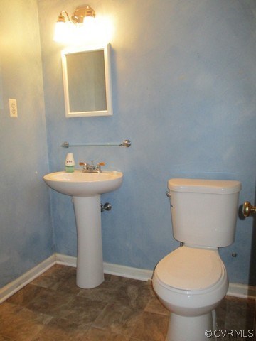 3824 Conduit Road Colonial Heights, VA 23834 - Photo 10 of 12 Gallery Image 10