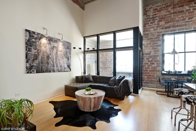 20 North State Street, Unit 1009 Chicago, IL 60602 - Photo 3 of 12