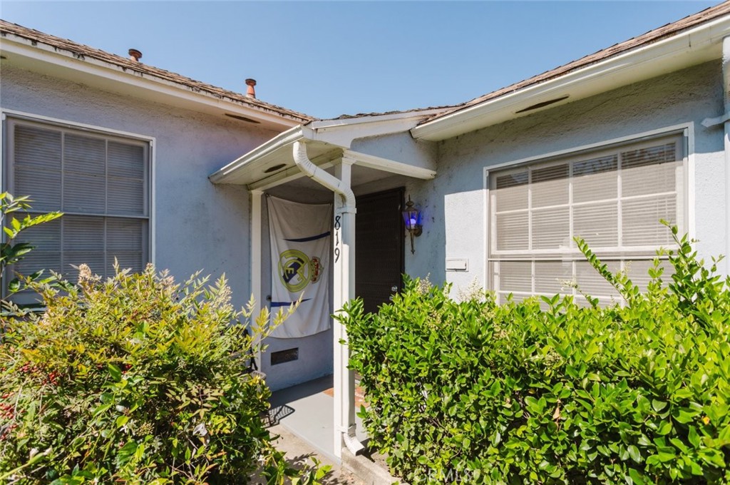 817 North Verdugo Road Glendale, CA 91206 - Photo 38 of 44
