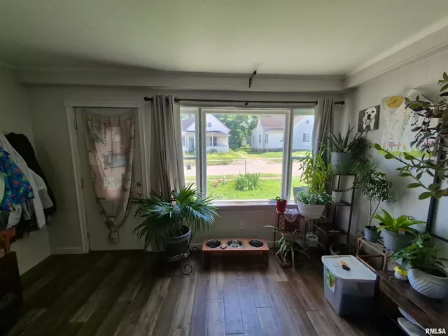 $70,000 | 110 West Park Street, Harrisburg, IL 62946