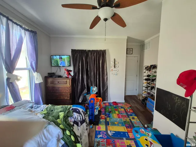 $70,000 | 110 West Park Street, Harrisburg, IL 62946