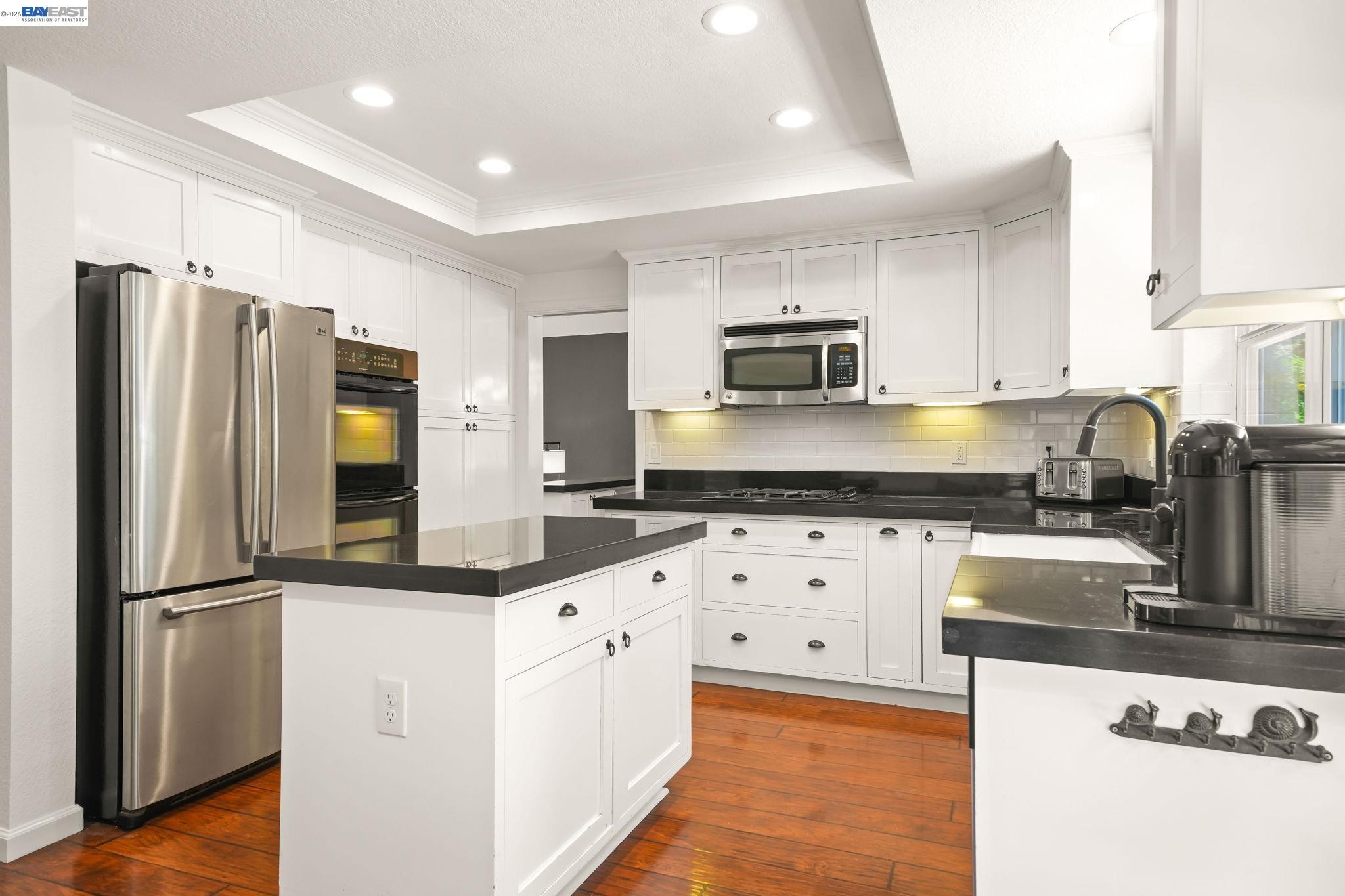 5709 Corte Libre Pleasanton, CA 94566 - Photo 7 of 43