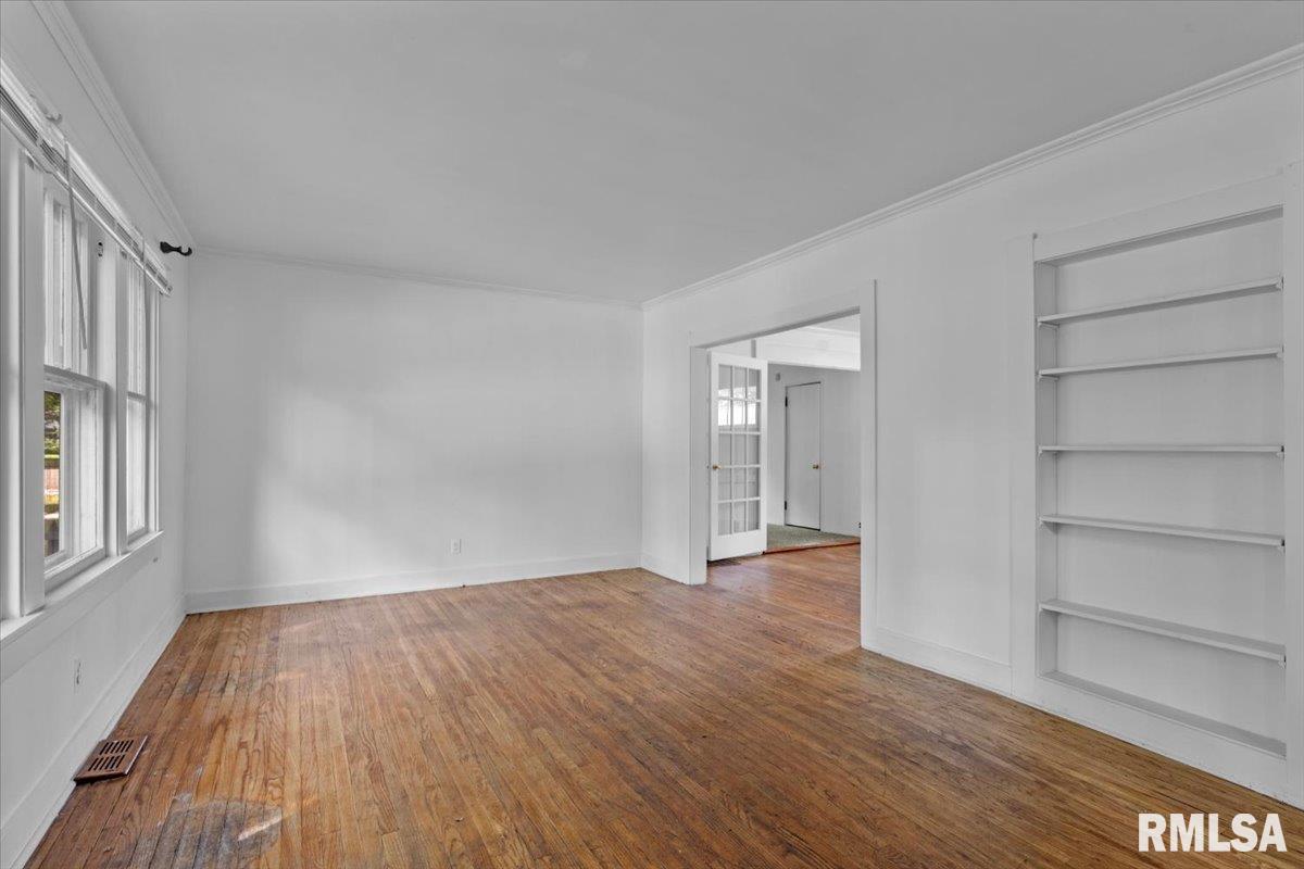 517 West Cedar Street Springfield, IL 62704 - Photo 4 of 32 Gallery Image 4