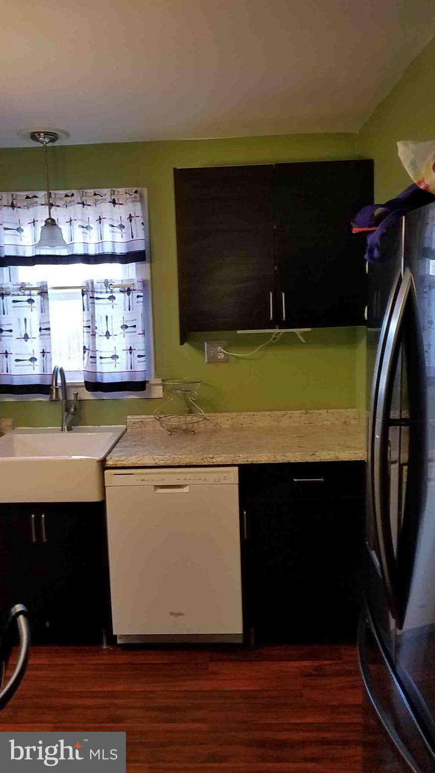 7334 Chesapeake Road Baltimore, MD 21220 - Photo 4 of 9 Kitchen
