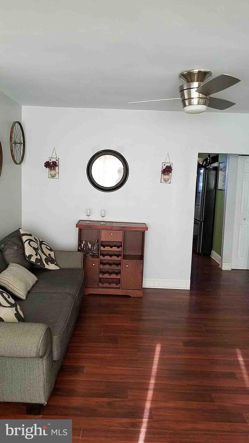 7334 Chesapeake Road Baltimore, MD 21220 - Photo 8 of 9 Living Room