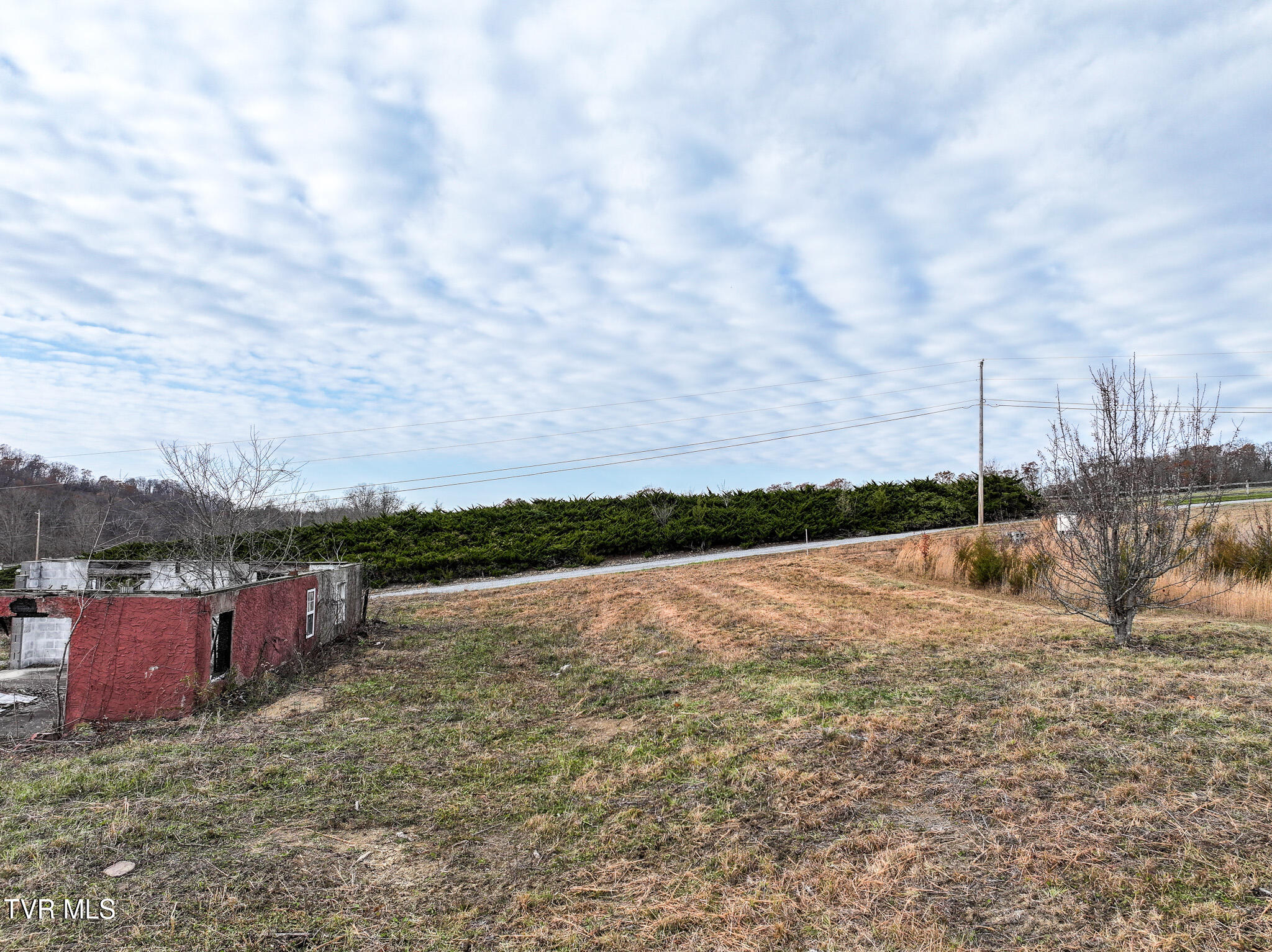 280 Roaring Fork Road, Unit 5 Greeneville, TN 37745 - Photo 19 of 27 DJI_20241205055957_0936_D