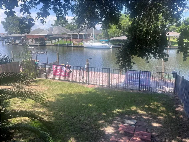$279,900 | 500 Marina Drive, Slidell, LA 70458