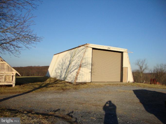 2287 Mullinix Mill Road Mount Airy, MD 21771 - Photo 16 of 28 Exterior (General)