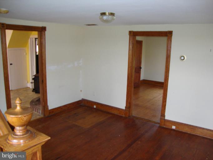 2287 Mullinix Mill Road Mount Airy, MD 21771 - Photo 22 of 28 Bedroom