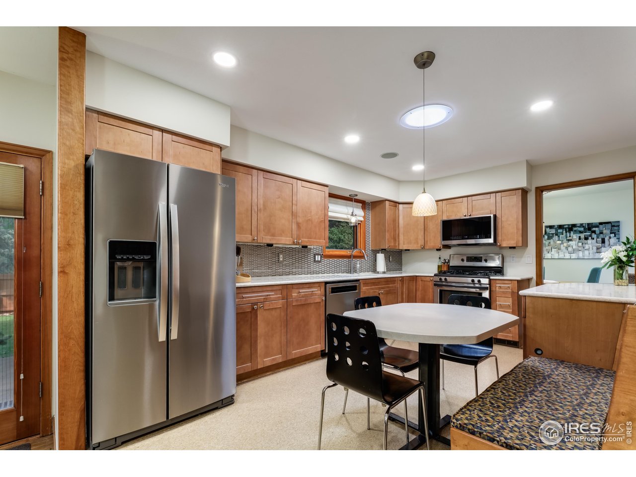 7459 Mt Meeker Road Longmont, CO 80503 - Photo 11 of 37 Eat-in kitchen area.