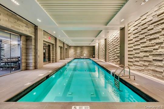 172 Madison Avenue, Unit 17C Manhattan, NY 10016 - Photo 6 of 27 a view of swimming pool