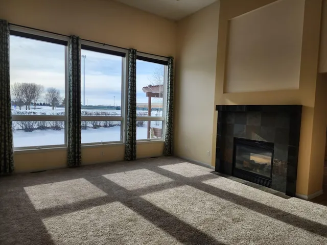 $525,000 | 2714 Colleen Street Northeast, Rochester, MN 55906