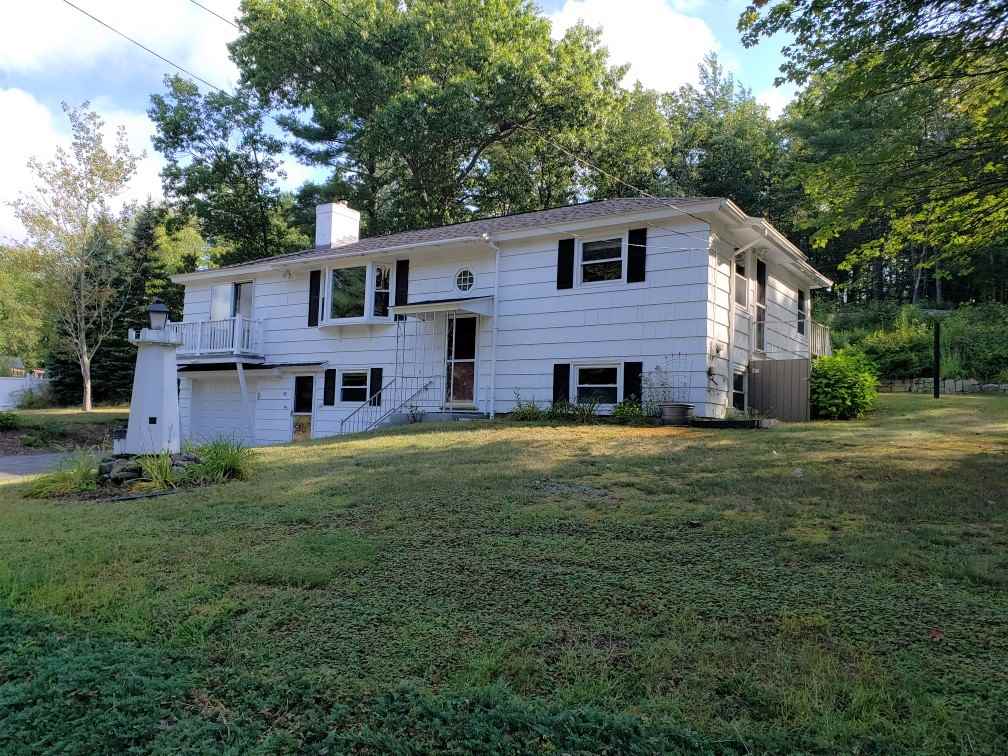 196 Back River Road Bedford, NH 03110 - Photo 2 of 38 Gallery Image 2