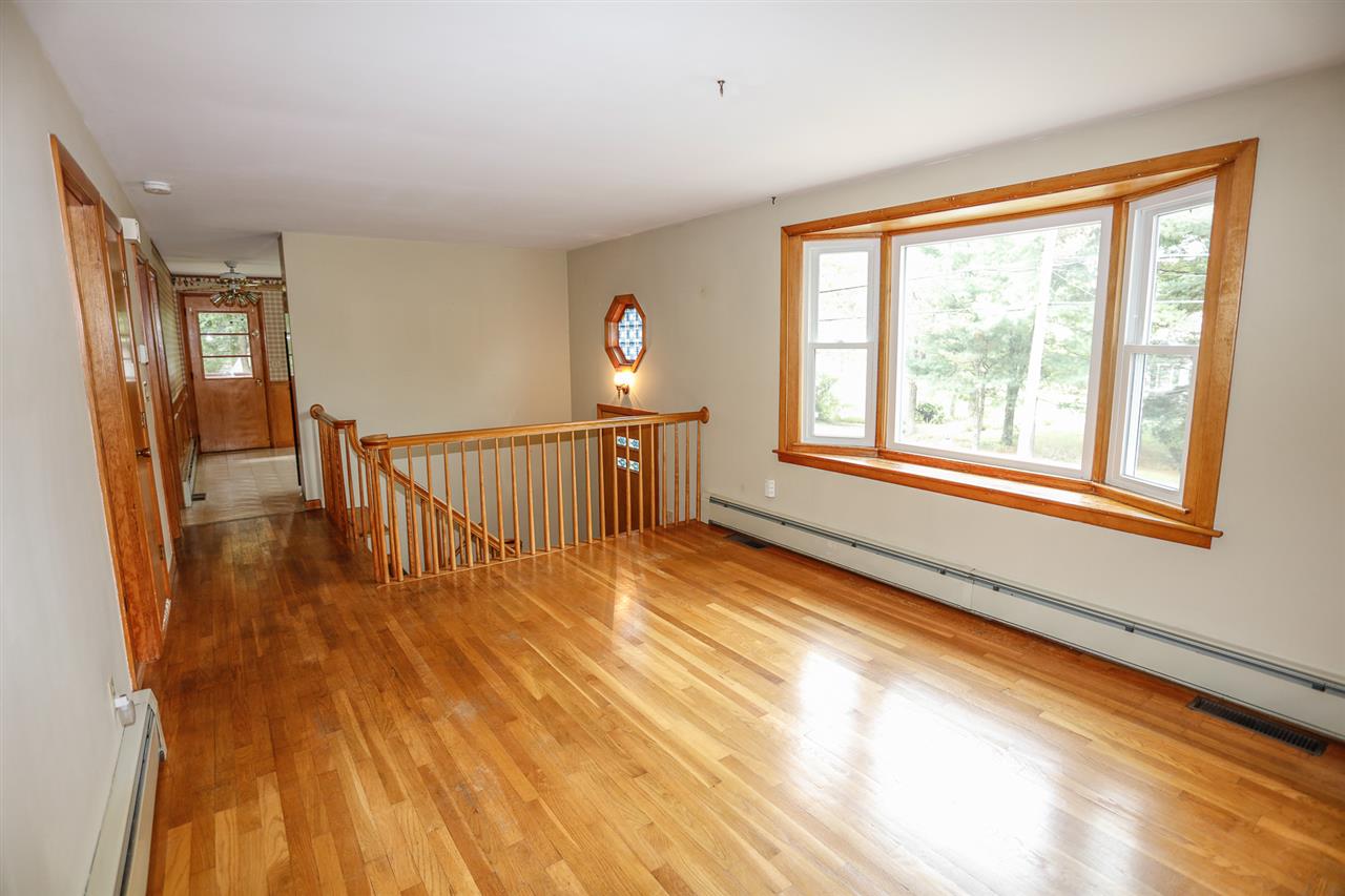 196 Back River Road Bedford, NH 03110 - Photo 11 of 38 Gallery Image 11