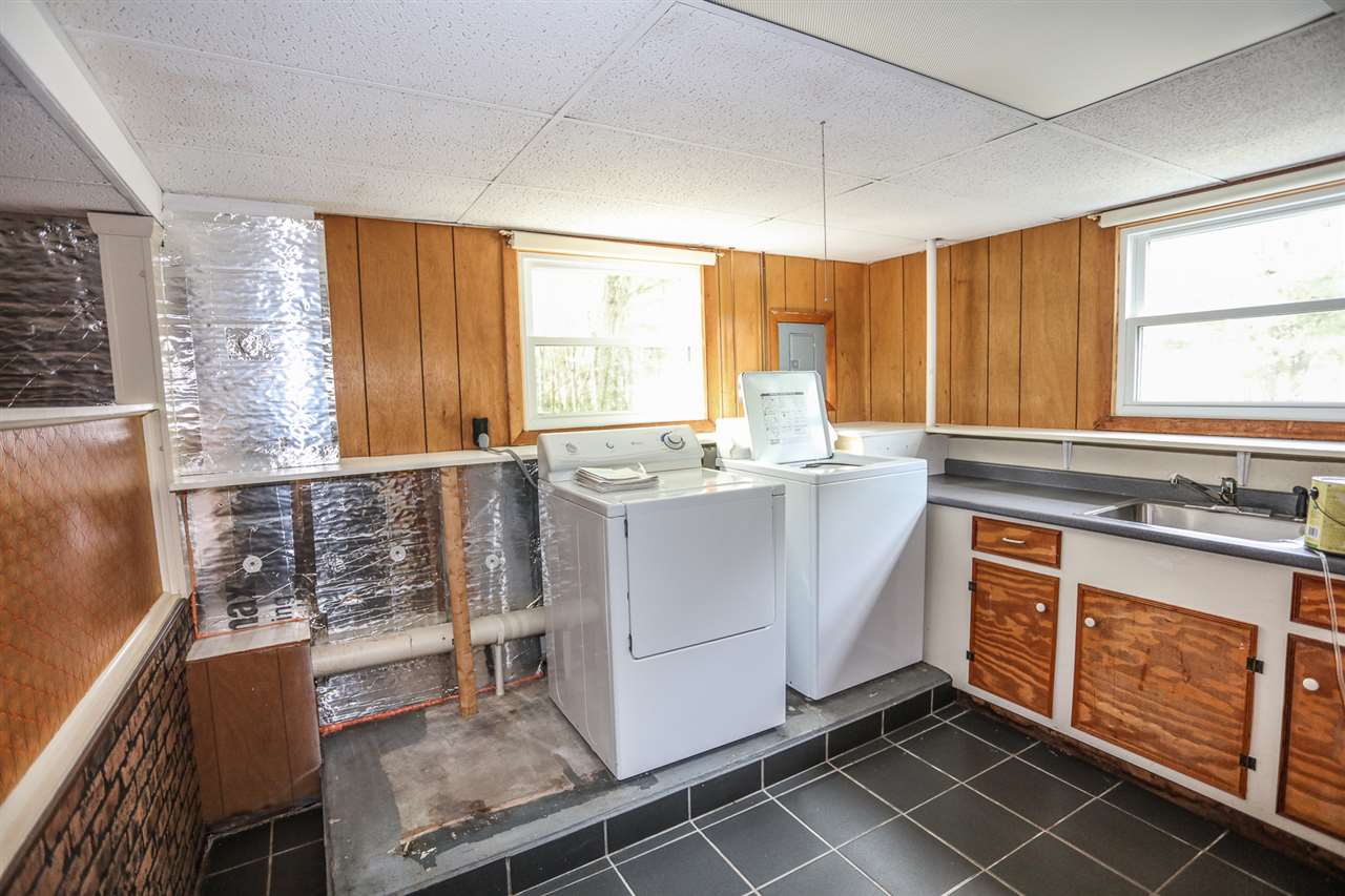 196 Back River Road Bedford, NH 03110 - Photo 28 of 38 Gallery Image 28