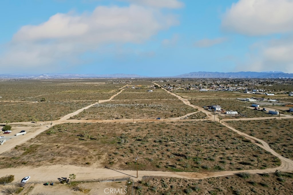 12350 Pueblo Trail Road Victorville, CA 92392 - Photo 7 of 13