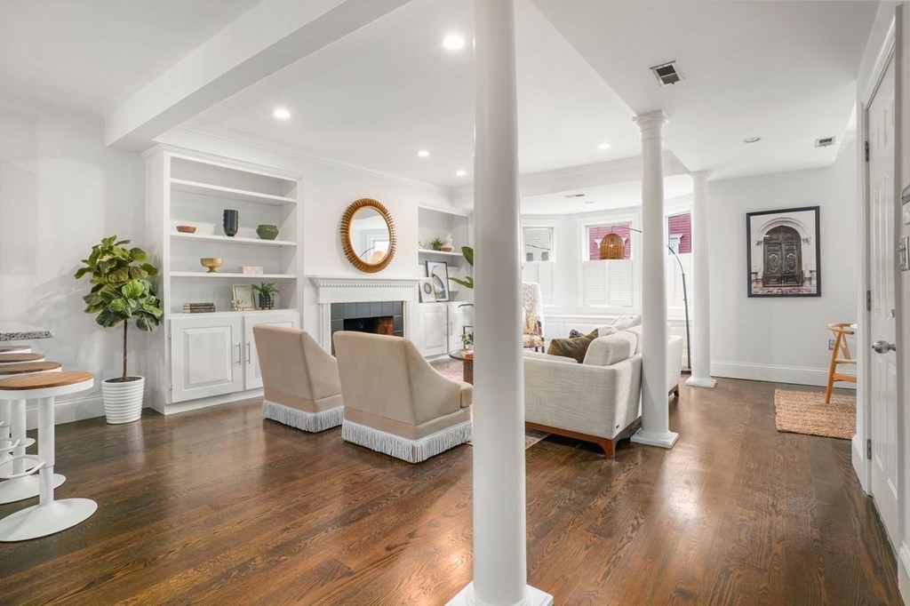 11 Union Street, Unit 2 Boston, MA 02129 - Photo 9 of 22 a living room with furniture and a wooden floor