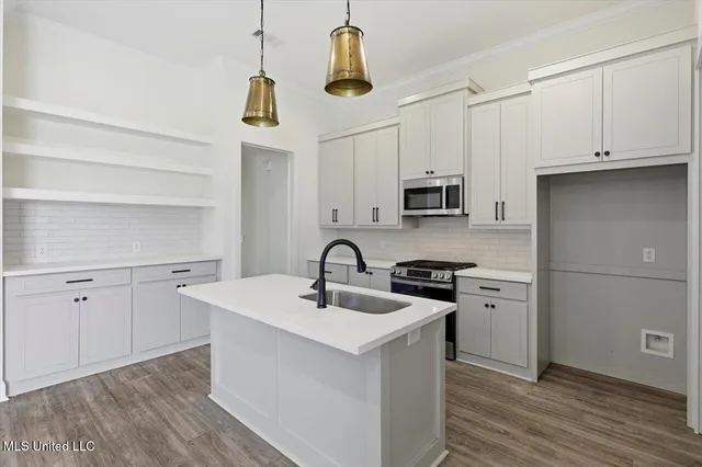 $354,900 | 221 Jasmine Cove Circle, Brandon, MS 39042