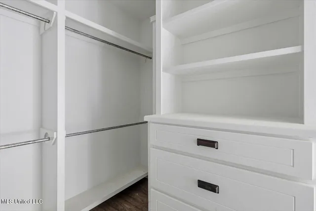 $354,900 | 221 Jasmine Cove Circle, Brandon, MS 39042