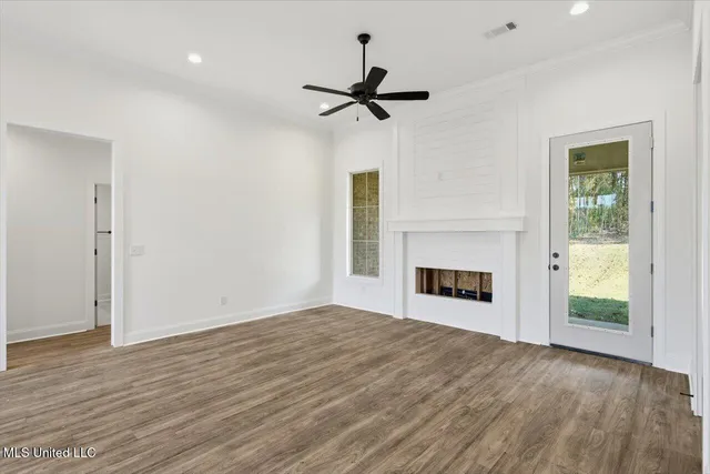 $354,900 | 221 Jasmine Cove Circle, Brandon, MS 39042