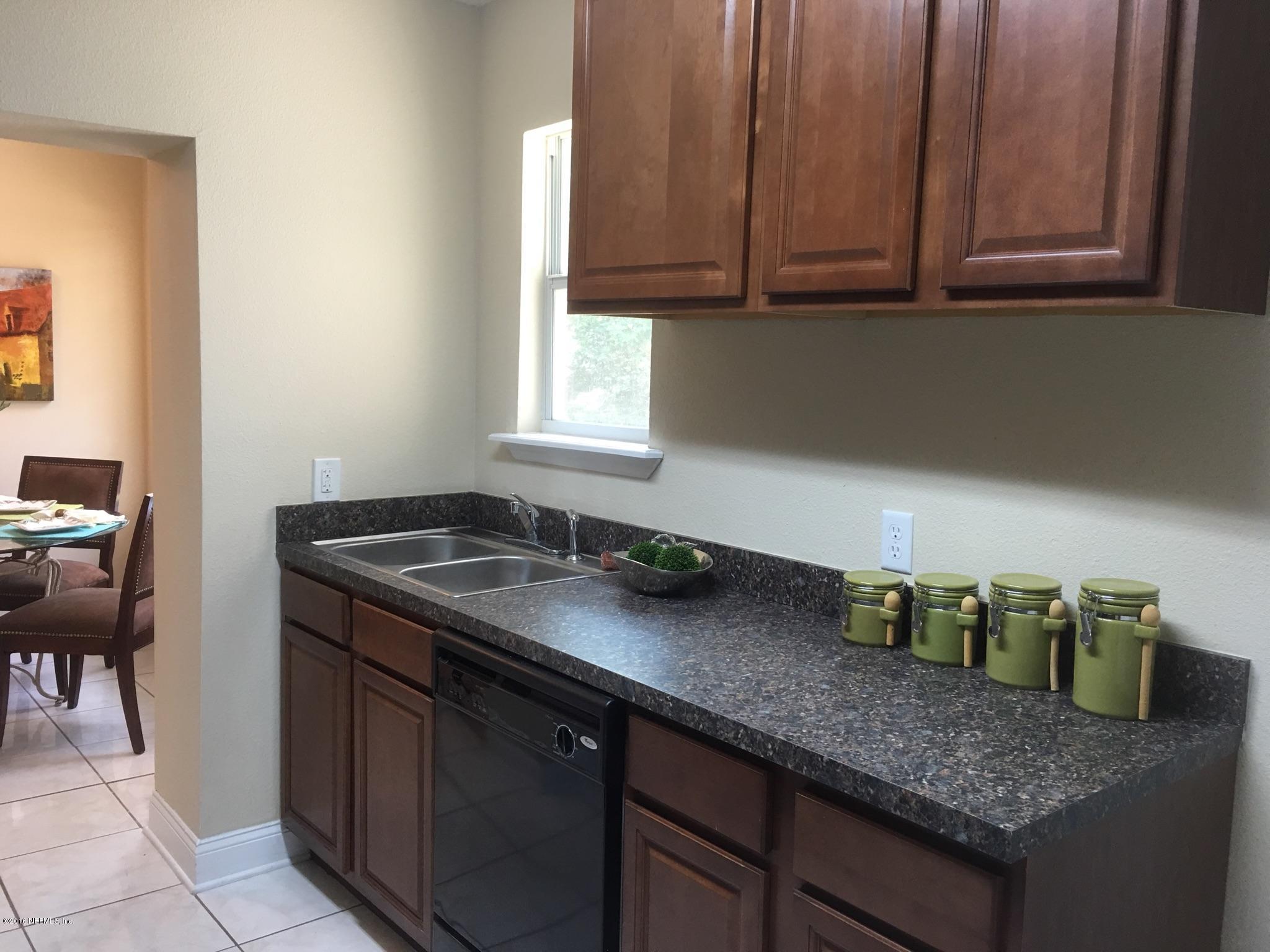 1830 Brewster Road Jacksonville, FL 32207 - Photo 12 of 25 IMG_8885