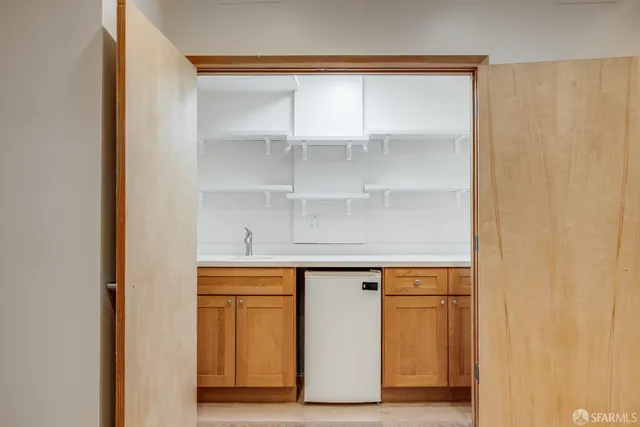 $2,999,000 | 883 Sacramento Street, San Francisco, CA 94108