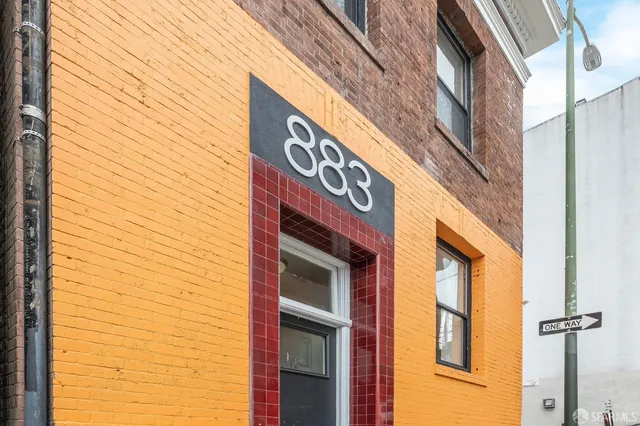 $2,999,000 | 883 Sacramento Street, San Francisco, CA 94108